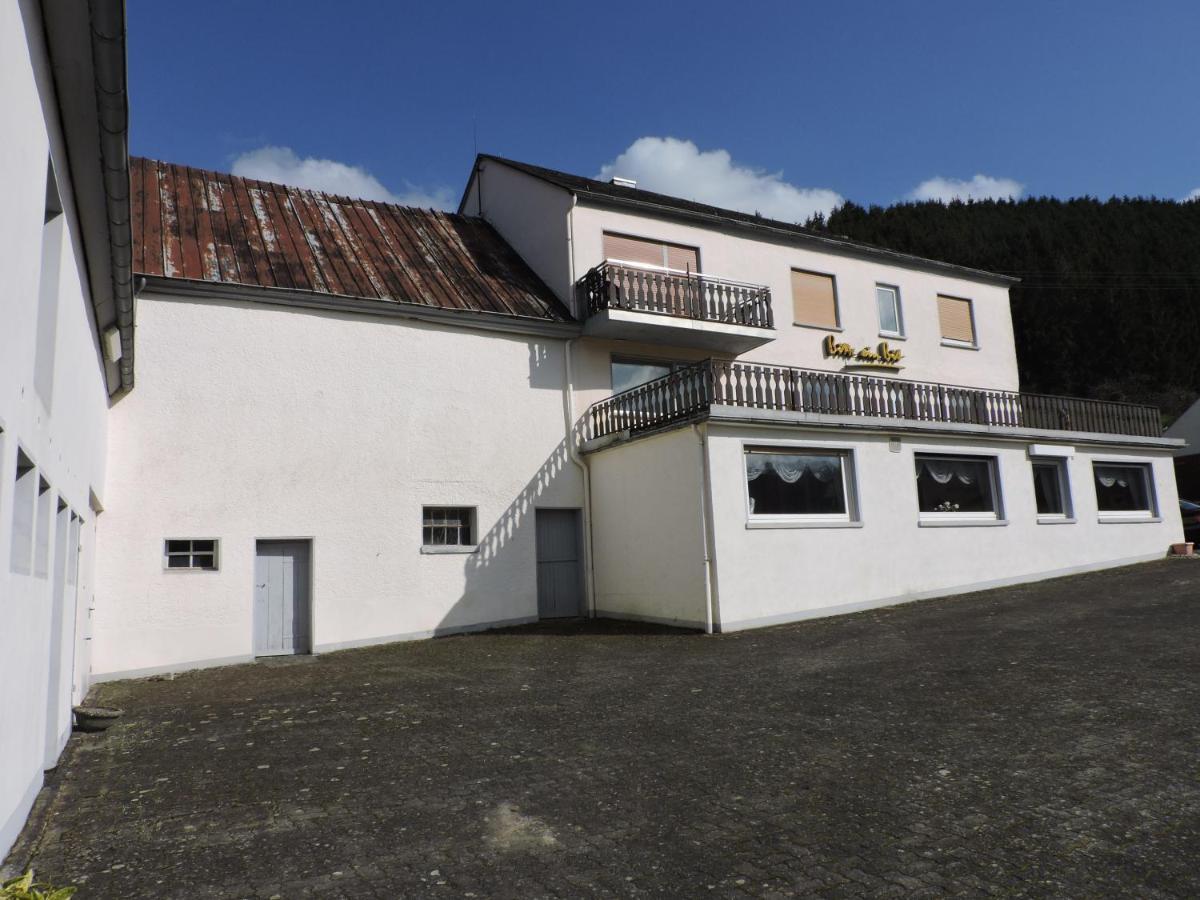 Sabine'S Gastehaus Hotel Ubereisenbach Exterior photo